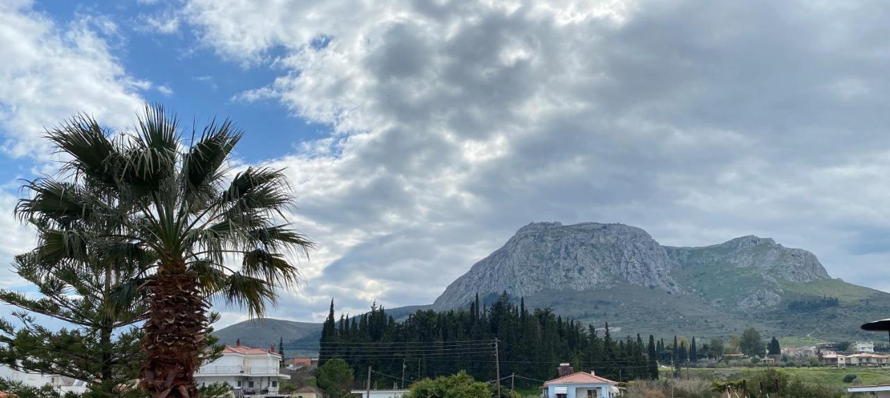 Pegasus House Hotel Corinth Bagian luar foto