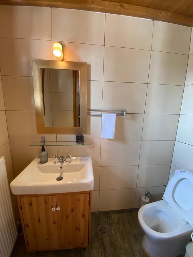 Pegasus House Hotel Corinth Bagian luar foto
